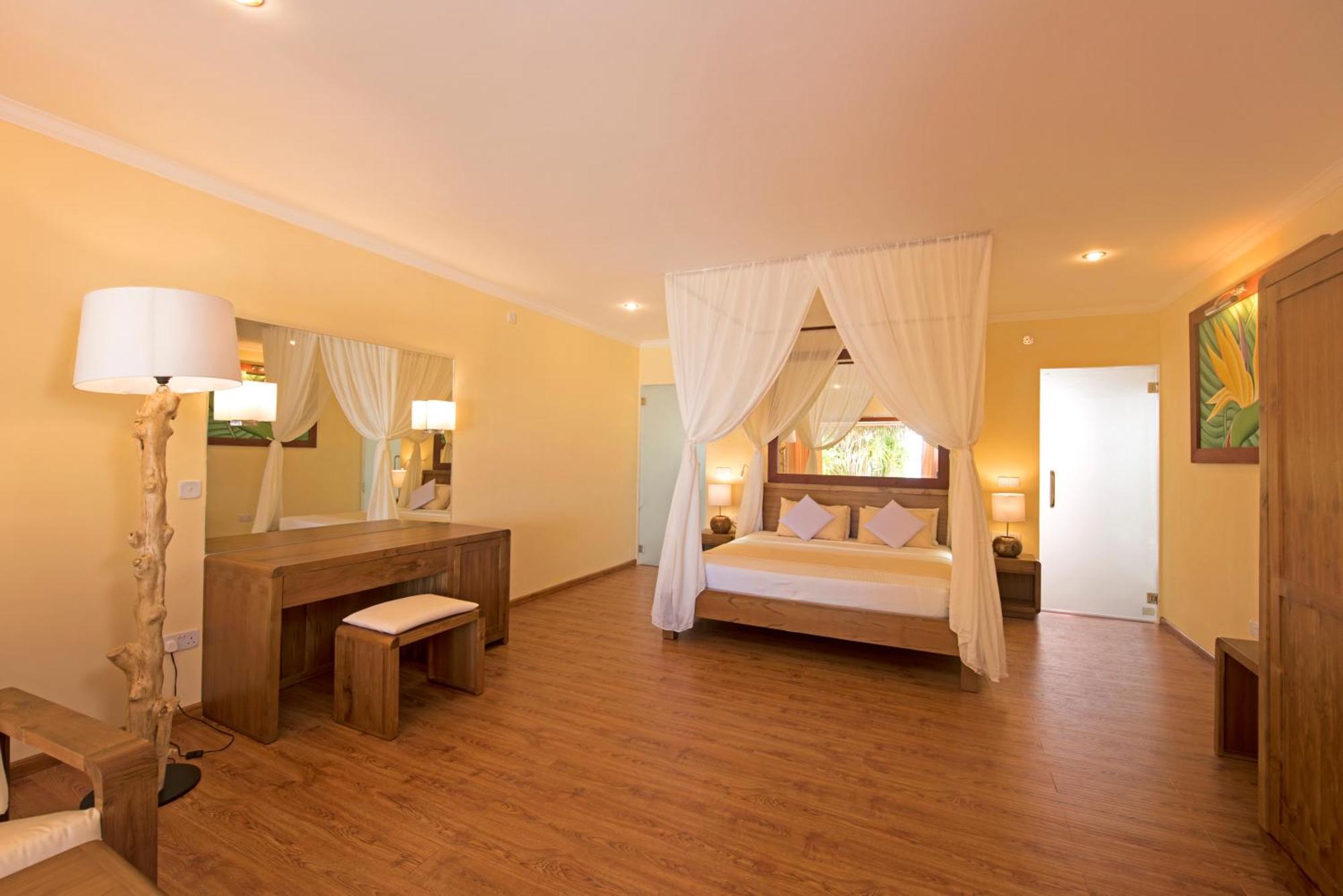 Thulhagiri Island Resort & Spa Thulhaagiri Zewnętrze zdjęcie